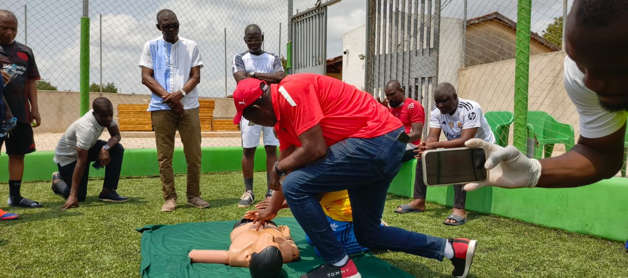 Formation sur les gestes de premiers secours et la PLS ce matin avec les avocats à l’ALEAPRKS 